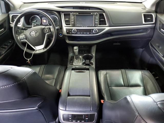Zdjęcie 8 z aukcji – 2018 TOYOTA HIGHLANDER z VIN 5TDJZRFH6JS840388