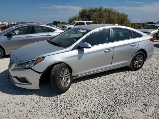 Photo 1 from auction – 2017 HYUNDAI SONATA SE with VIN 5NPE24AF2HH502257
