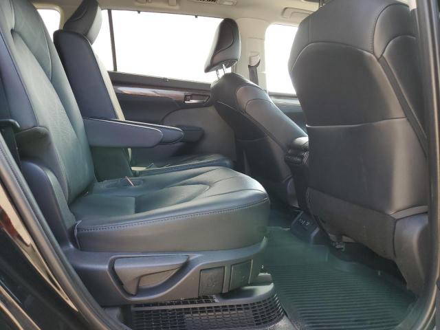 Photo 11 from auction – 2021 TOYOTA HIGHLANDER with VIN 5TDEBRCH3MS024530