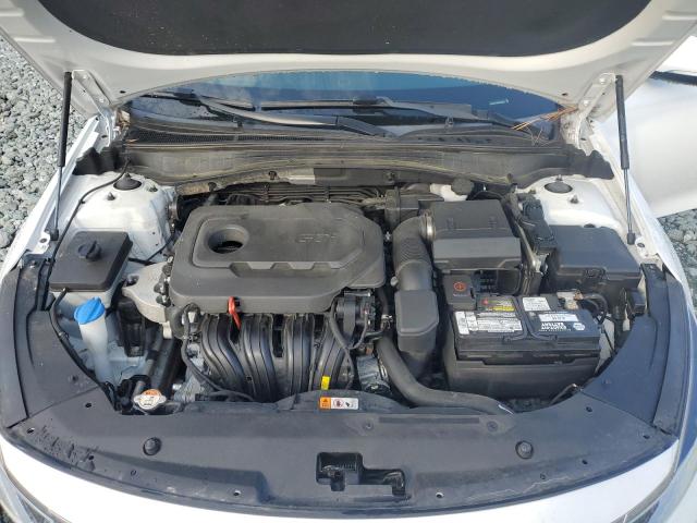 Photo 11 from auction – 2018 KIA OPTIMA LX with VIN 5XXGT4L32JG245997