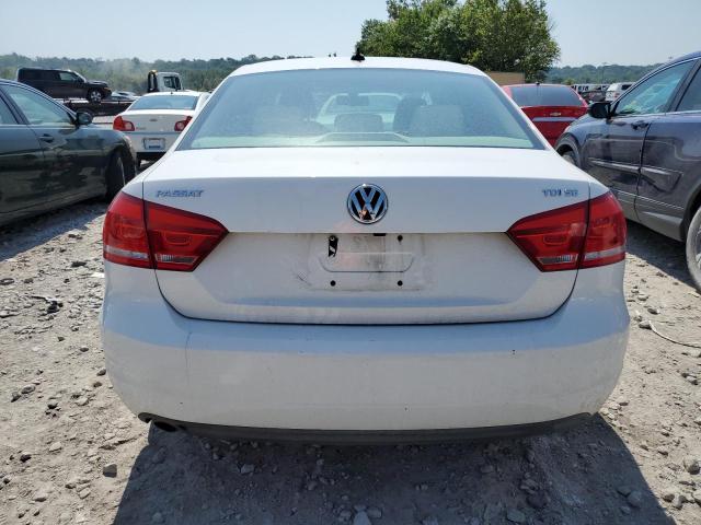 Photo 6 from auction – 2014 VOLKSWAGEN PASSAT SE with VIN 1VWBN7A33EC073670
