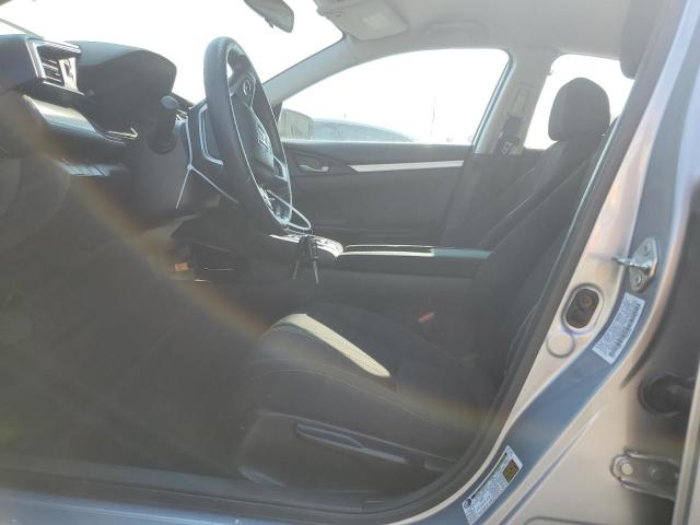 Photo 7 from auction – 2018 HONDA CIVIC LX with VIN 19XFC2F50JE039826