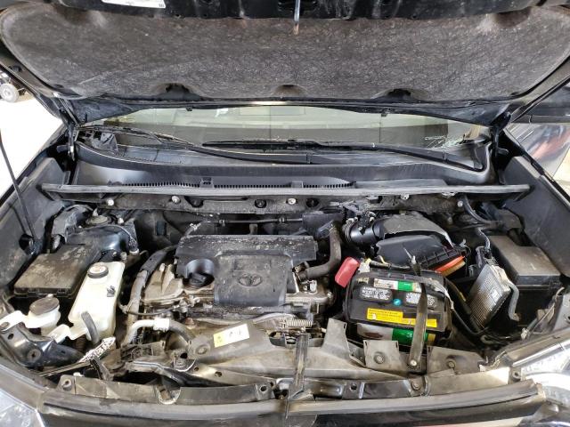 Photo 12 from auction – 2017 TOYOTA RAV4 XLE with VIN JTMRFREV9HD205593
