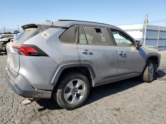 Photo 3 from auction – 2019 TOYOTA RAV4 XLE with VIN 2T3P1RFV6KC018022