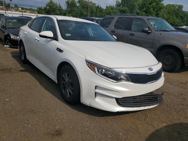 Photo 4 from auction – 2018 KIA OPTIMA LX with VIN 5XXGT4L37JG229312