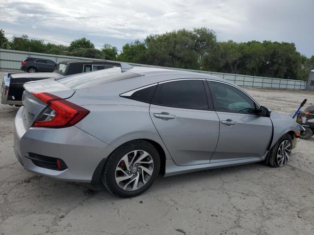 Photo 3 from auction – 2018 HONDA CIVIC EX with VIN 19XFC2F74JE034713