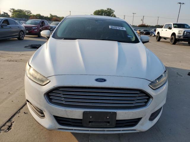 Photo 5 from auction – 2015 FORD FUSION S with VIN 3FA6P0G73FR161577