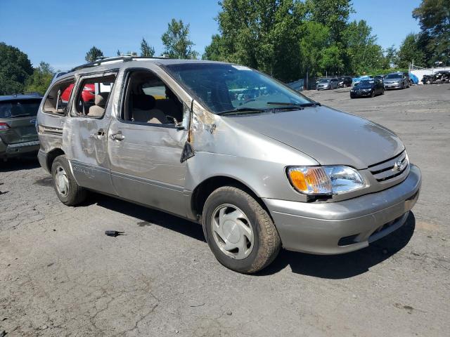 Photo 4 from auction – 2002 TOYOTA SIENNA LE with VIN 4T3ZF13C32U463654
