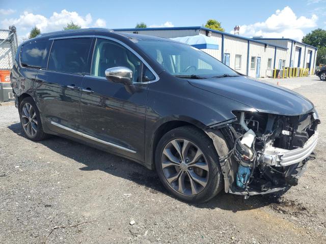 Photo 4 from auction – 2017 CHRYSLER PACIFICA L with VIN 2C4RC1GGXHR741409