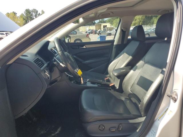 Photo 7 from auction – 2014 VOLKSWAGEN PASSAT SE with VIN 1VWBS7A31EC047190