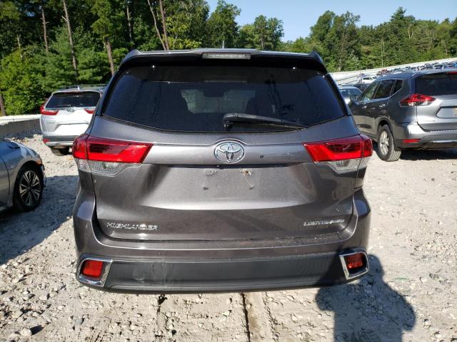 Photo 6 from auction – 2018 TOYOTA HIGHLANDER with VIN 5TDDZRFH5JS817892
