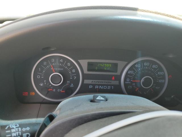 Photo 9 from auction – 2005 FORD EXPEDITION with VIN 1FMPU16565LA00520