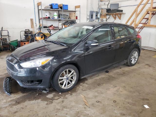 FORD FOCUS SE 2015 مع رقم تعريف المركبة 1FADP3K20FL365112 - صورة من المزاد