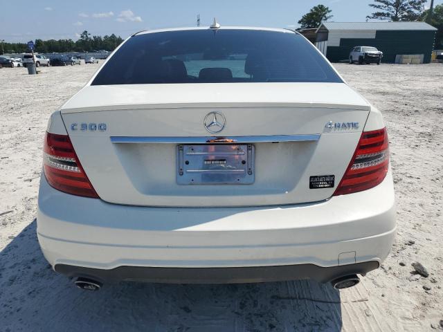 Photo 6 from auction – 2012 MERCEDES-BENZ C with VIN WDDGF8BB9CA624426
