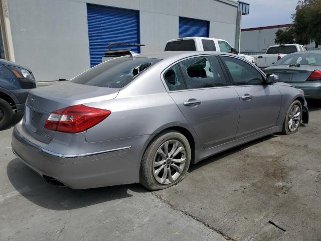 Photo 3 from auction – 2013 HYUNDAI GENESIS 3. with VIN KMHGC4DD2DU242521