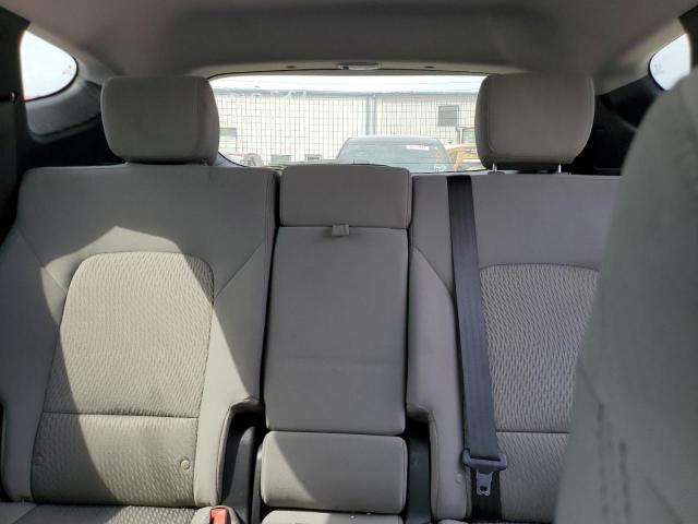 Photo 10 from auction – 2018 HYUNDAI SANTA FE S with VIN 5XYZT3LB7JG545802