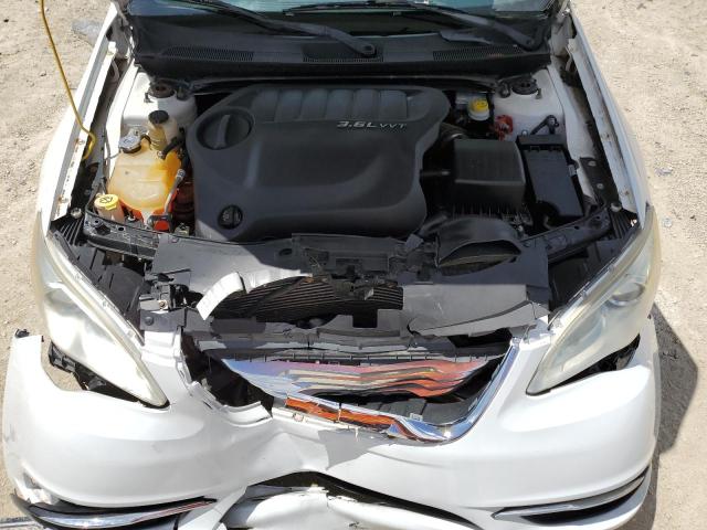 Photo 11 from auction – 2011 CHRYSLER 200 LIMITE with VIN 1C3BC2FG1BN571779