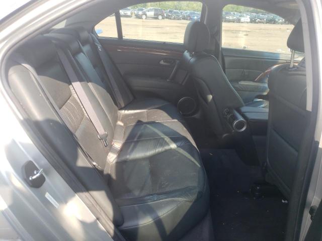 Photo 10 from auction – 2005 ACURA RL with VIN JH4KB16555C012001