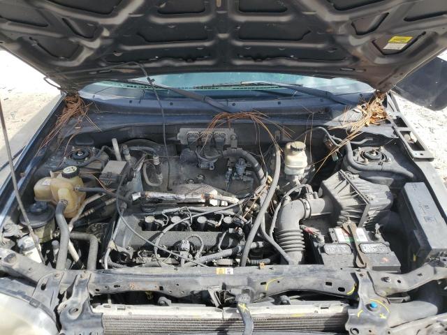 Photo 12 from auction – 2005 FORD ESCAPE XLS with VIN 1FMYU02Z45KD40276