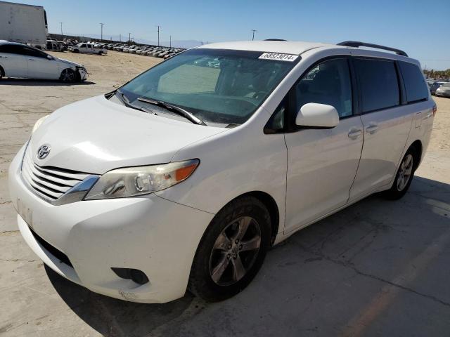 Photo 1 from auction – 2015 TOYOTA SIENNA LE with VIN 5TDKK3DC3FS654473