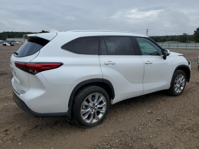 Photo 3 from auction – 2022 TOYOTA HIGHLANDER with VIN 5TDYZRAH4NS125024
