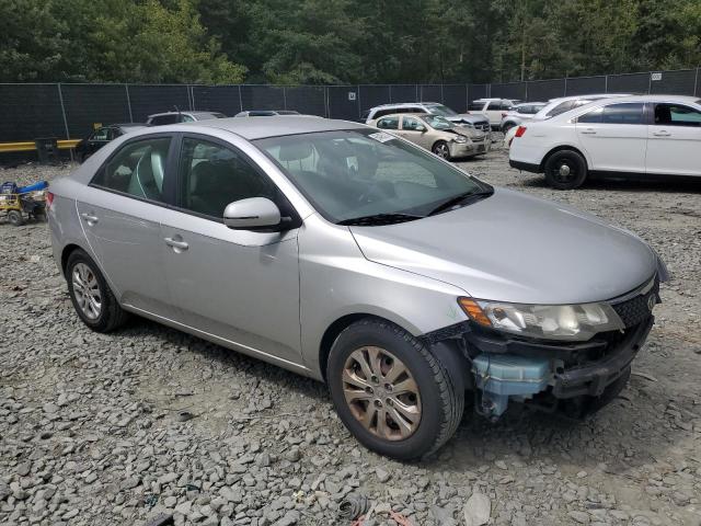 Photo 4 from auction – 2013 KIA FORTE EX with VIN KNAFU4A2XD5728551