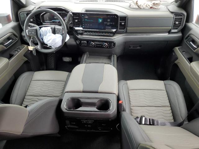 Photo 8 from auction – 2024 CHEVROLET SILVERADO with VIN 1GC4YYEY3RF280935