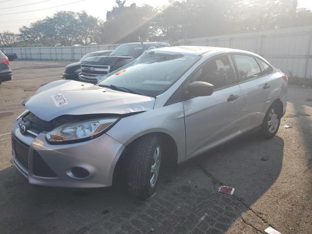 FORD FOCUS S 2013 con VIN 1FADP3E20DL162715 - Foto de la subasta