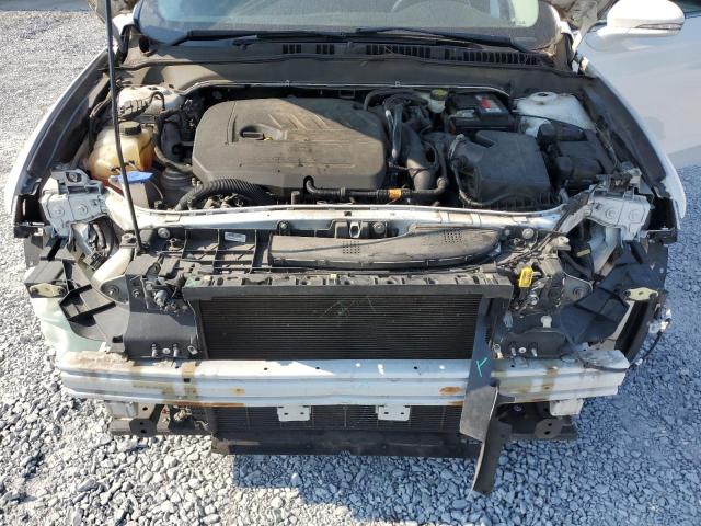 Photo 11 from auction – 2016 FORD FUSION SE with VIN 3FA6P0HD7GR221219