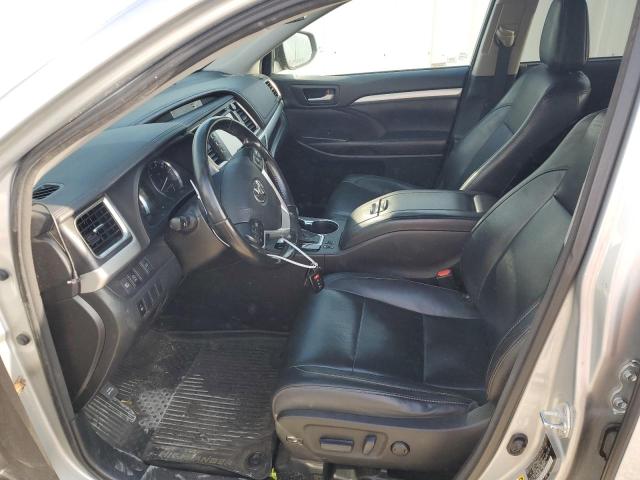 Photo 7 from auction – 2017 TOYOTA HIGHLANDER with VIN 5TDJZRFH3HS422008