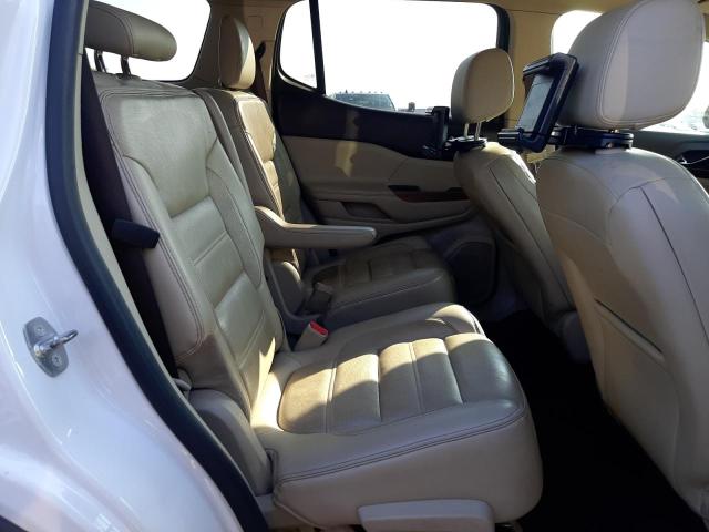 Photo 11 from auction – 2017 GMC ACADIA DEN with VIN 1GKKNXLS2HZ123696