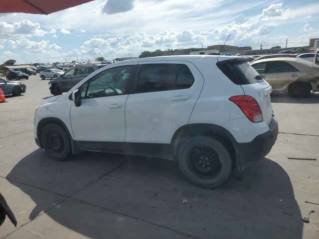 Photo 2 from auction – 2016 CHEVROLET TRAX LS with VIN KL7CJKSB8GB646659