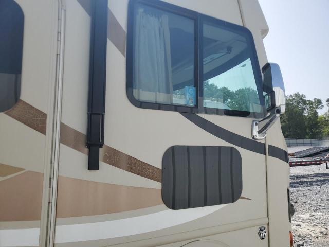 Photo 5 from auction – 2016 FORD F53 with VIN 1F65F5DY4G0A01909