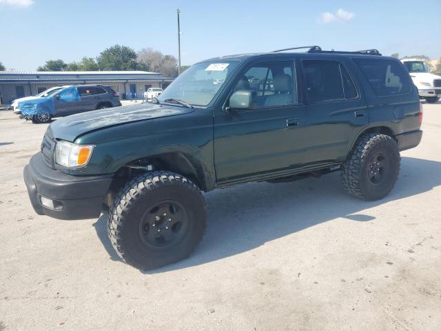 TOYOTA 4RUNNER SR 2000 مع رقم تعريف المركبة JT3GN86R4Y0149192 - صورة من المزاد