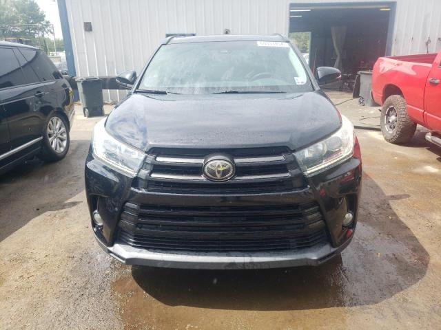 Zdjęcie 5 z aukcji – 2018 TOYOTA HIGHLANDER z VIN 5TDKZRFHXJS531575