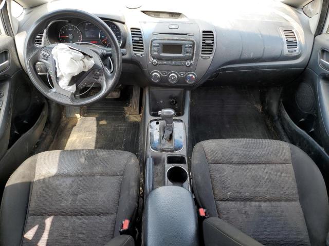 Photo 8 from auction – 2017 KIA FORTE LX with VIN 3KPFK4A71HE135479