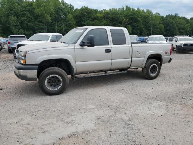 CHEVROLET SILVERADO 2004 with VIN 1GCEK19T64E285010 - Photo from auction