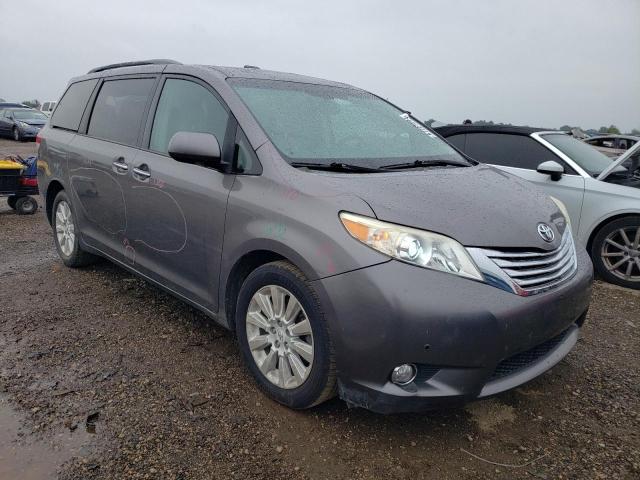 Photo 4 from auction – 2011 TOYOTA SIENNA XLE with VIN 5TDDK3DC5BS018219