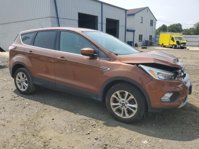 Photo 4 from auction – 2017 FORD ESCAPE SE with VIN 1FMCU9G94HUB48372