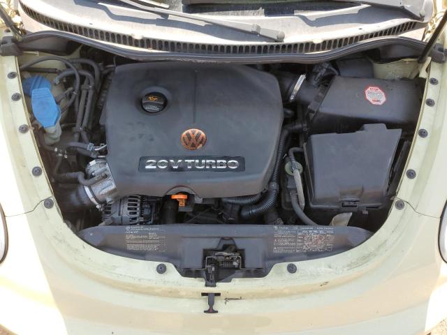Photo 11 from auction – 2004 VOLKSWAGEN NEW BEETLE with VIN 3VWCD31Y64M344858