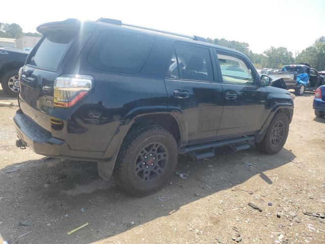 Photo 3 from auction – 2020 TOYOTA 4RUNNER SR with VIN JTEZU5JR4L5226339