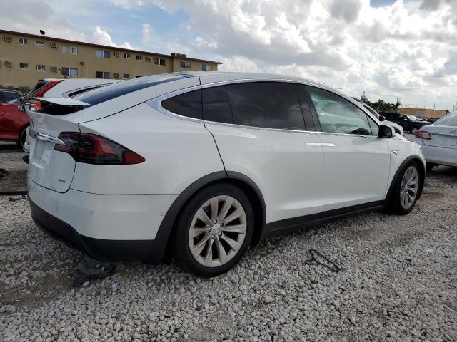 Photo 3 from auction – 2016 TESLA MODEL X with VIN 5YJXCAE25GF007351