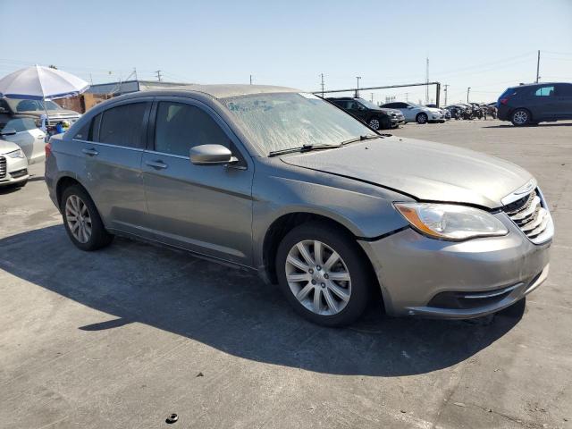 Photo 4 from auction – 2013 CHRYSLER 200 TOURIN with VIN 1C3CCBBB0DN598621