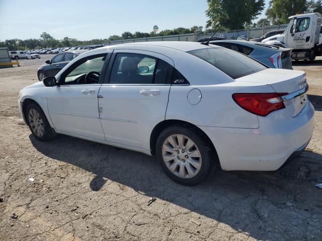 Photo 2 from auction – 2012 CHRYSLER 200 LX with VIN 1C3CCBAB3CN202391
