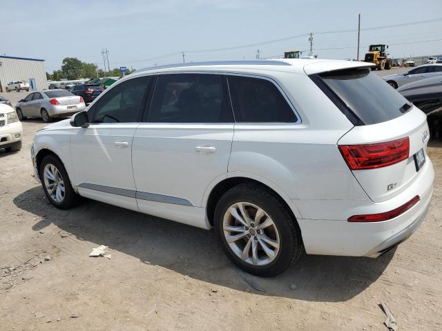 Photo 2 from auction – 2017 AUDI Q7 PREMIUM with VIN WA1AHAF70HD040195