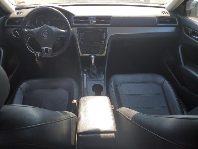 Photo 8 from auction – 2015 VOLKSWAGEN PASSAT S with VIN 1VWAT7A34FC117890