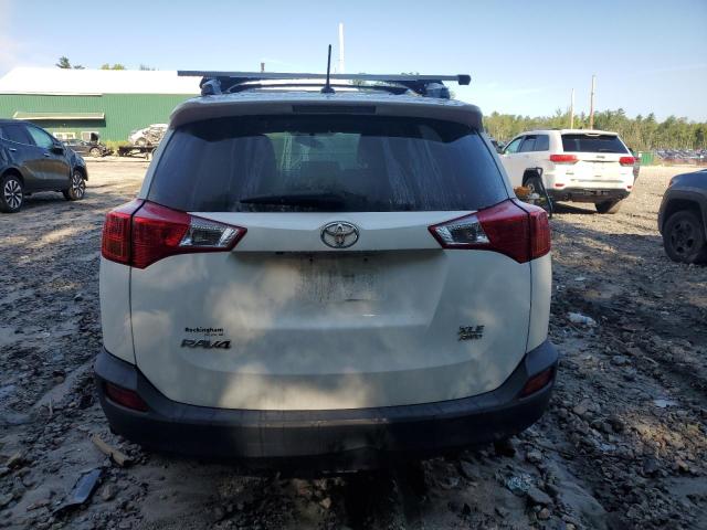 Photo 6 from auction – 2015 TOYOTA RAV4 XLE with VIN JTMRFREV6FD167964