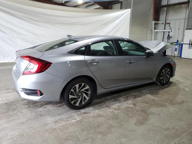 Photo 3 from auction – 2017 HONDA CIVIC EX with VIN 19XFC2F78HE228803