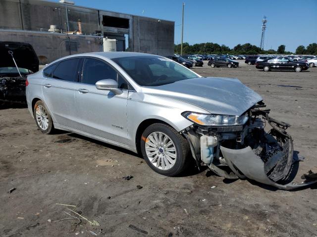 صورة رقم 4 من المزاد - 2016 FORD FUSION SE مع VIN 3FA6P0LU4GR403502