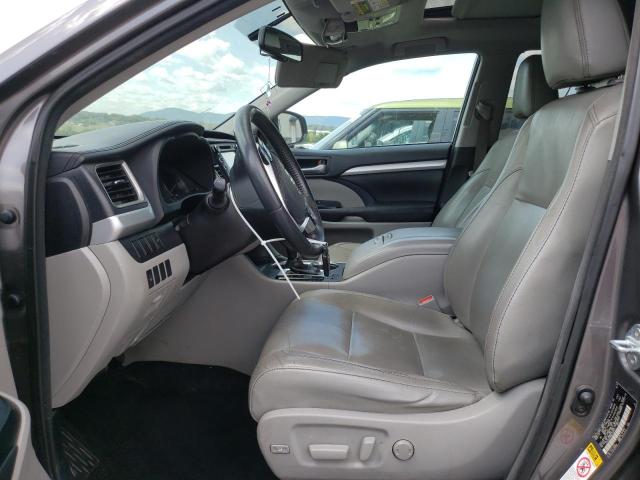 Photo 7 from auction – 2016 TOYOTA HIGHLANDER with VIN 5TDJKRFH0GS345441